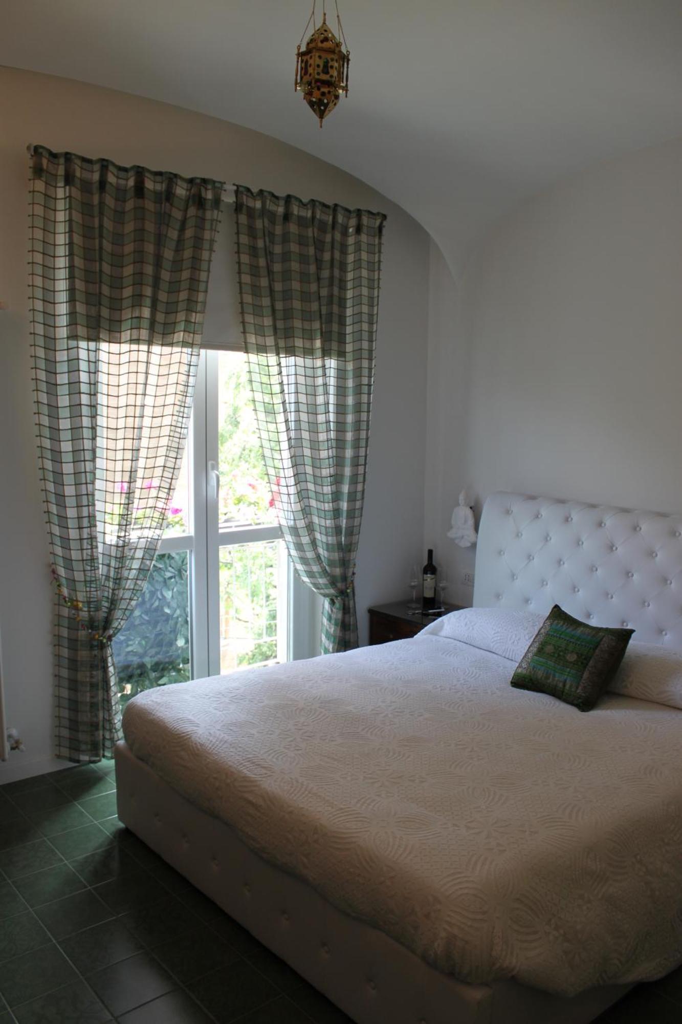 Abracadabra Tortona Bed & Breakfast มิลาน ภายนอก รูปภาพ
